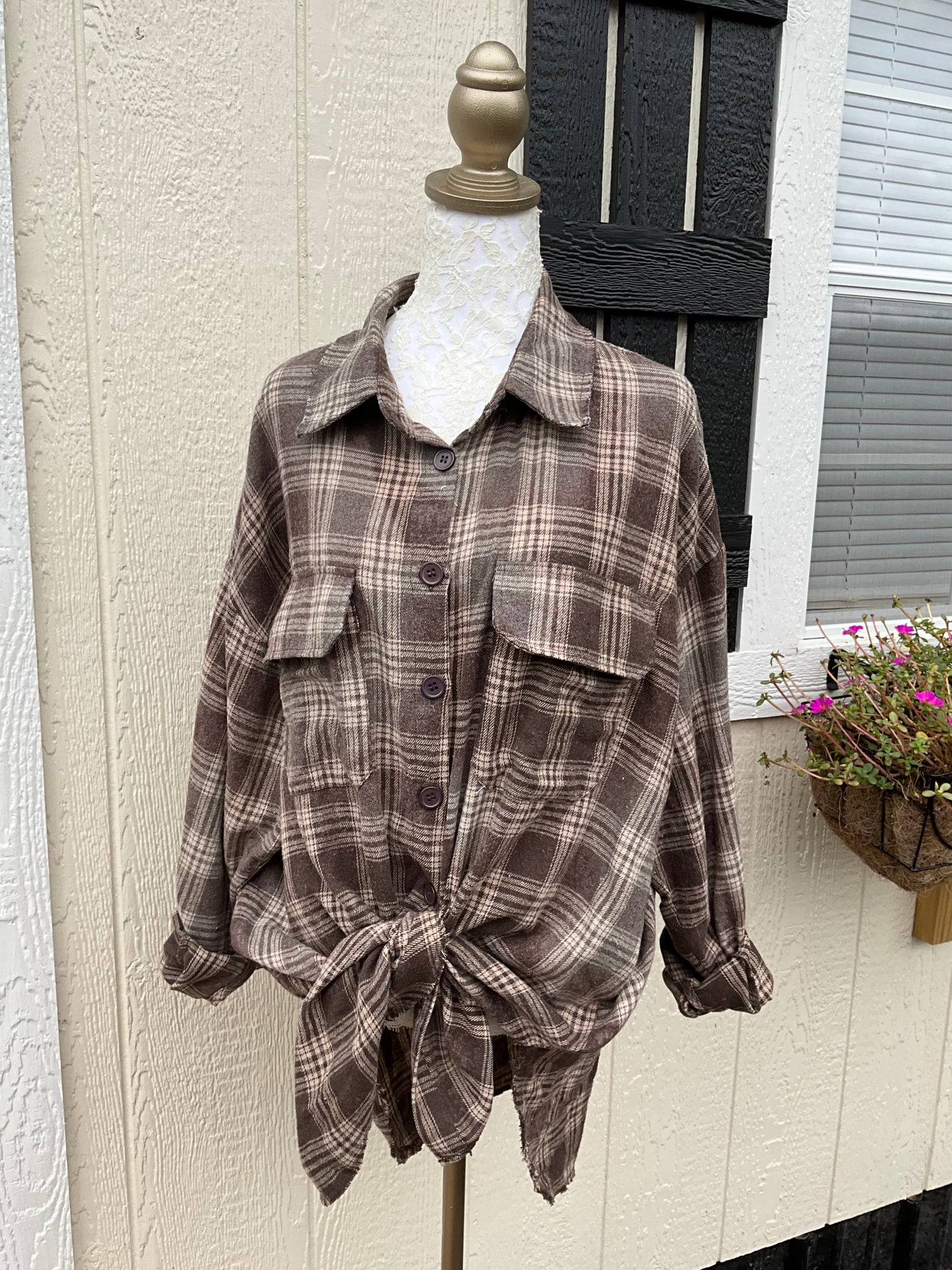 Roses & Steers Flannel